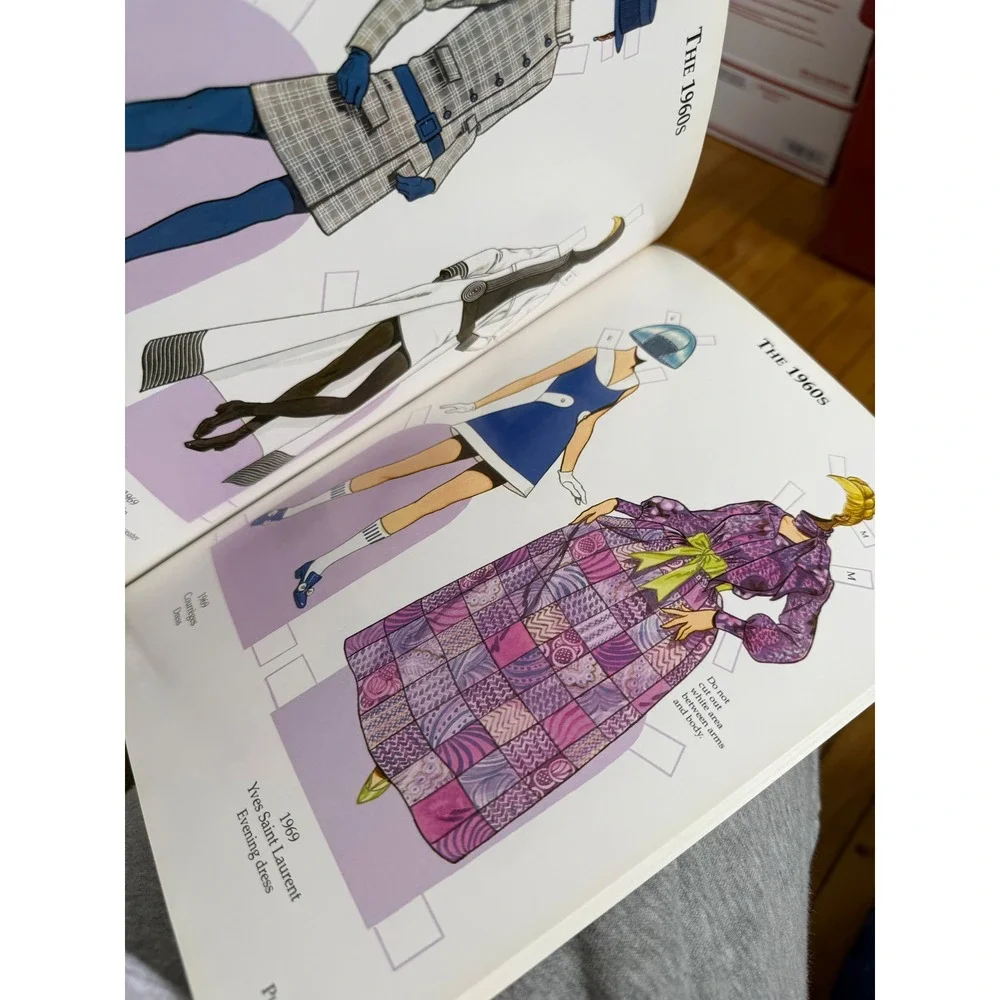 Fashion‎ Parade Paper Dolls: 4 Decades of Great Designs 1960 to 2000 Tom Tierney